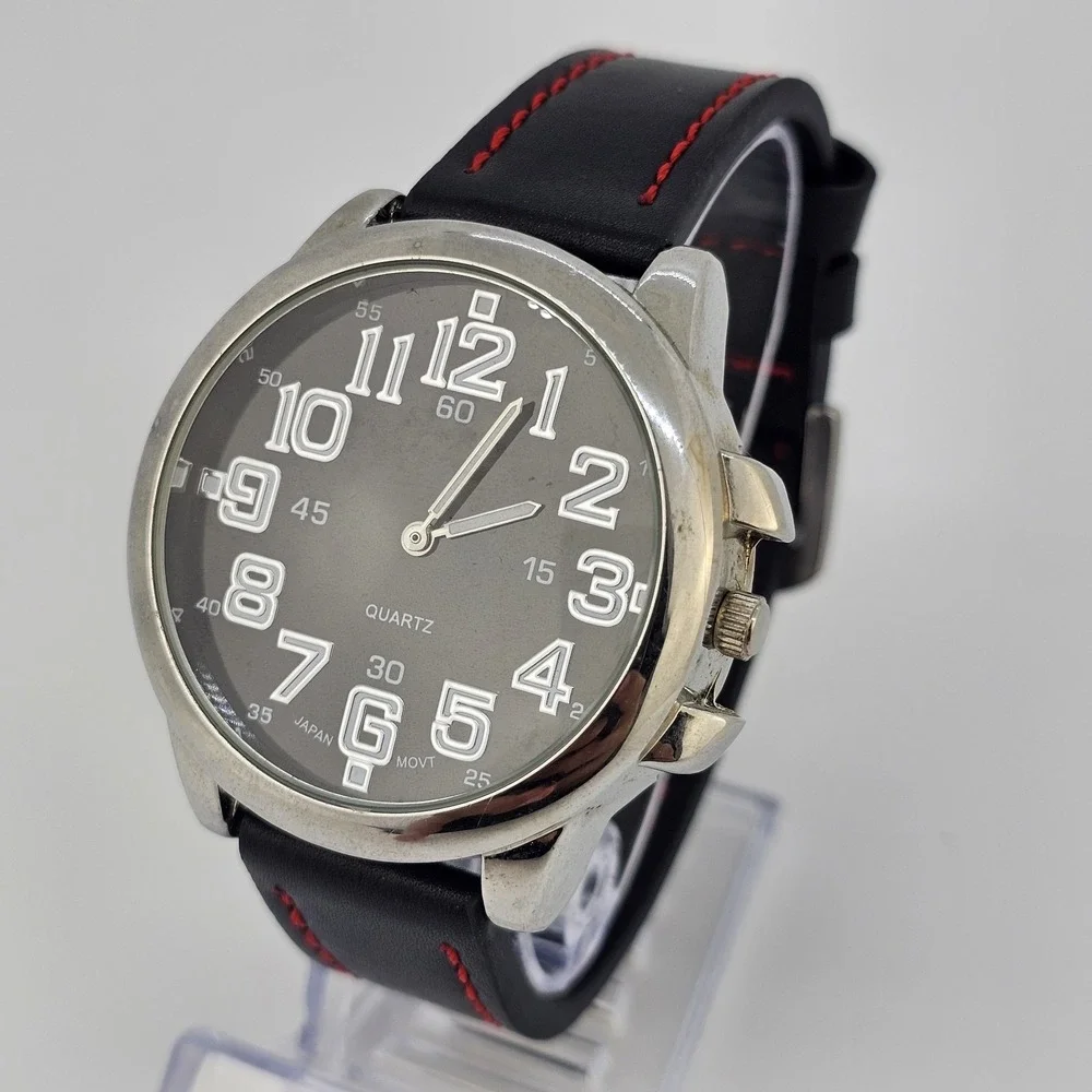 Men's Analog Watch 44MM Black Dial‎ Black Red Faux Leather Bands New Battery